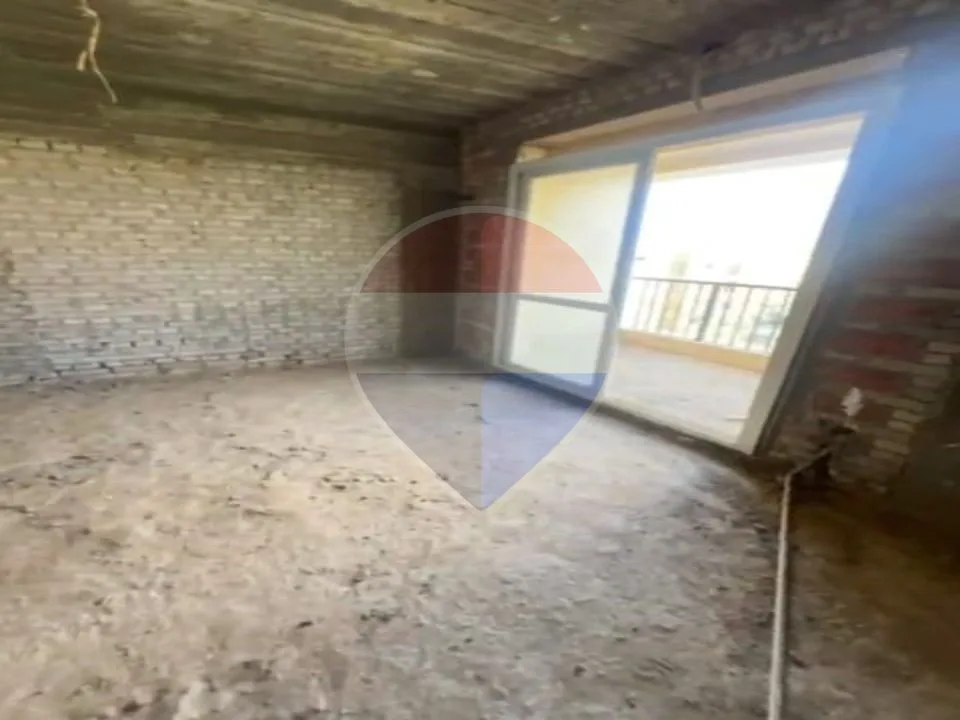 Penthouse for Sale in Sarai - S1
