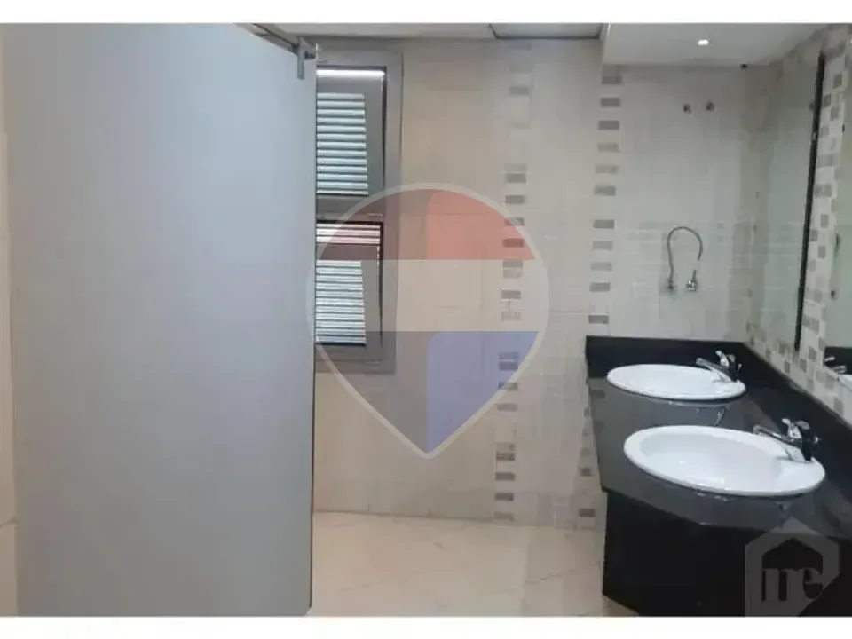 Administrative office for rent on North 90th Stree