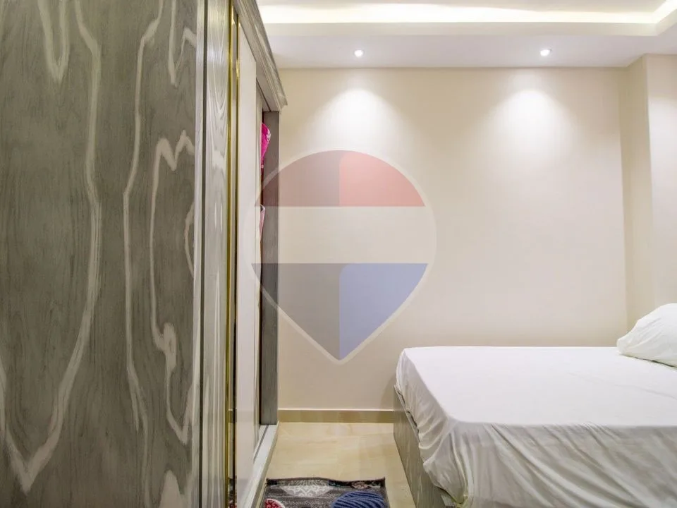 furnished apartment in 8th District-Sheikh Zayed