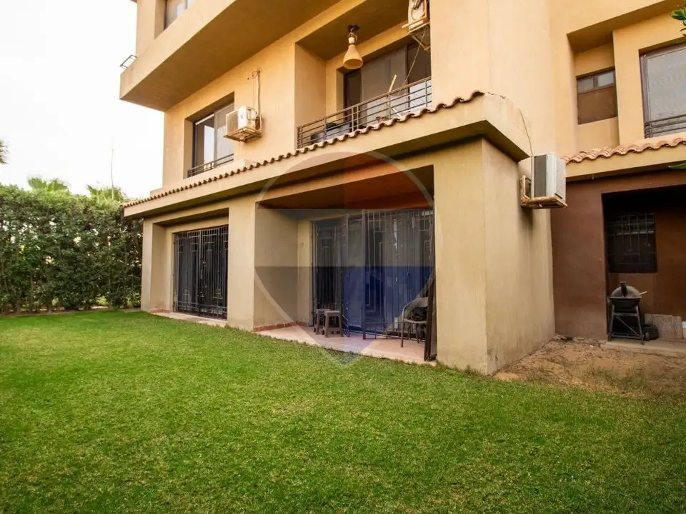 Ground Duplex for rent kitchen and AC's in Casa