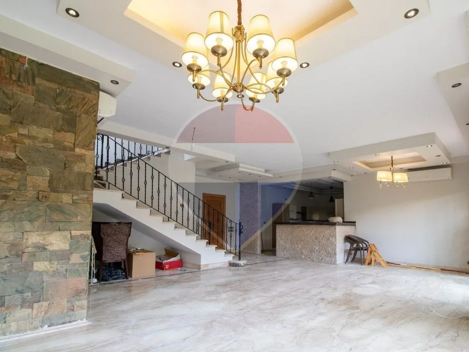 Ground Duplex for rent kitchen and AC's in Casa