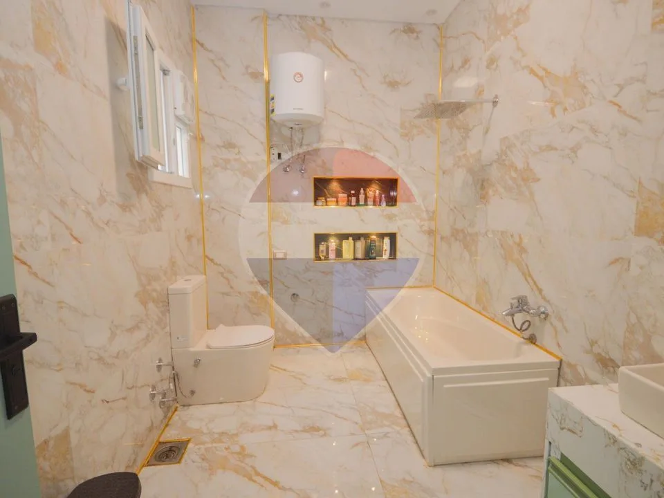 600 m² villa for sale in the Villas District