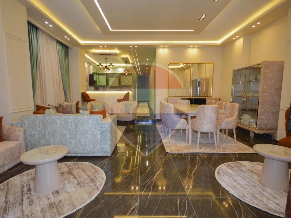 600 m² villa for sale in the Villas District