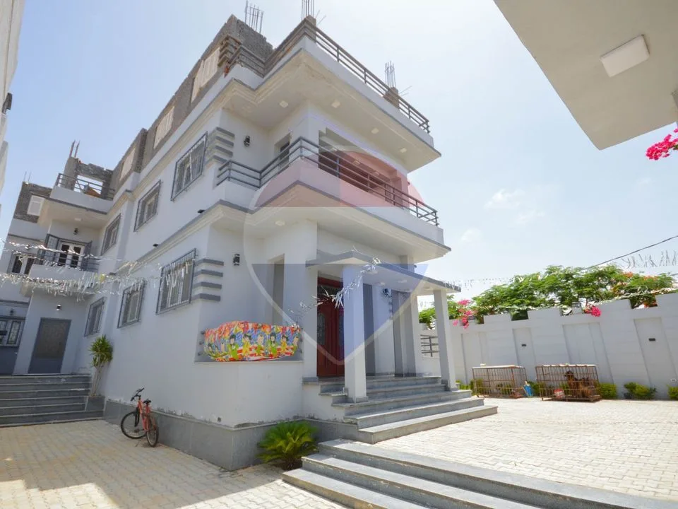 600 m² villa for sale in the Villas District