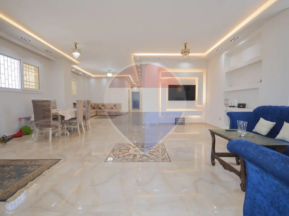 600 m² villa for sale in the Villas District