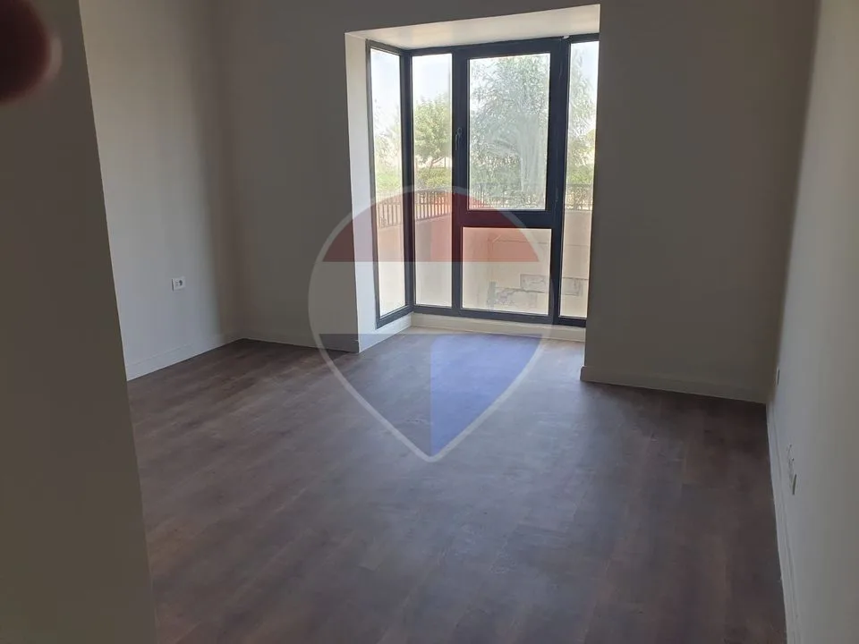 Ground apartment with garden in O West -Orascom