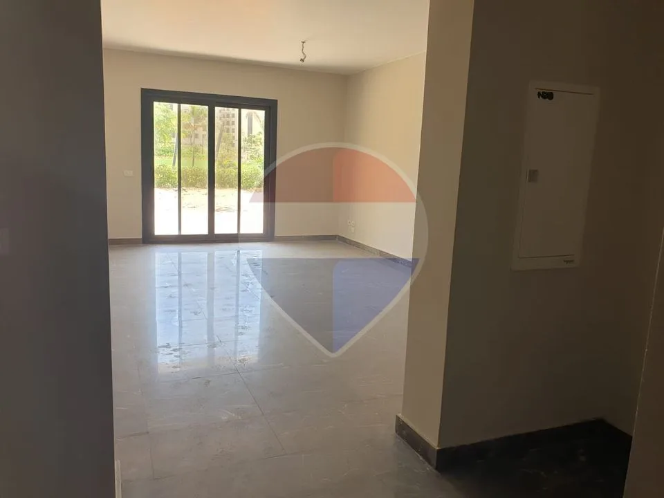 Ground apartment with garden in O West -Orascom