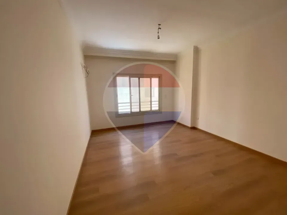 Finished apartment in Kanarya-Prime location