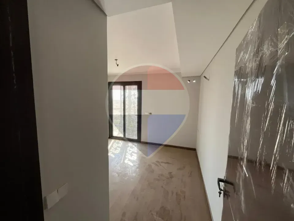Apartment with open view in Badya-Boulevard Towers