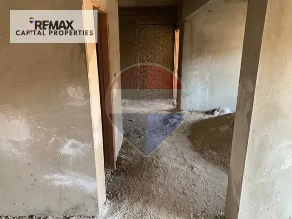 For sale distinctive duplex 180m², land share and garage, immediate delivery