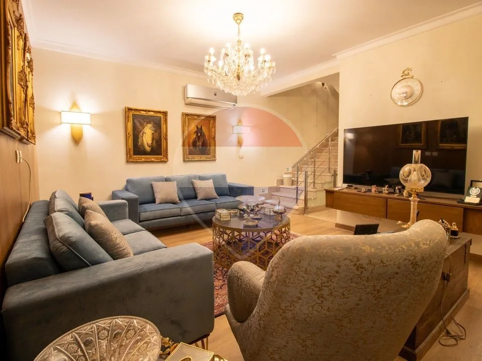 Furnished townhouse with garden -Competitive price in Grand Heights
