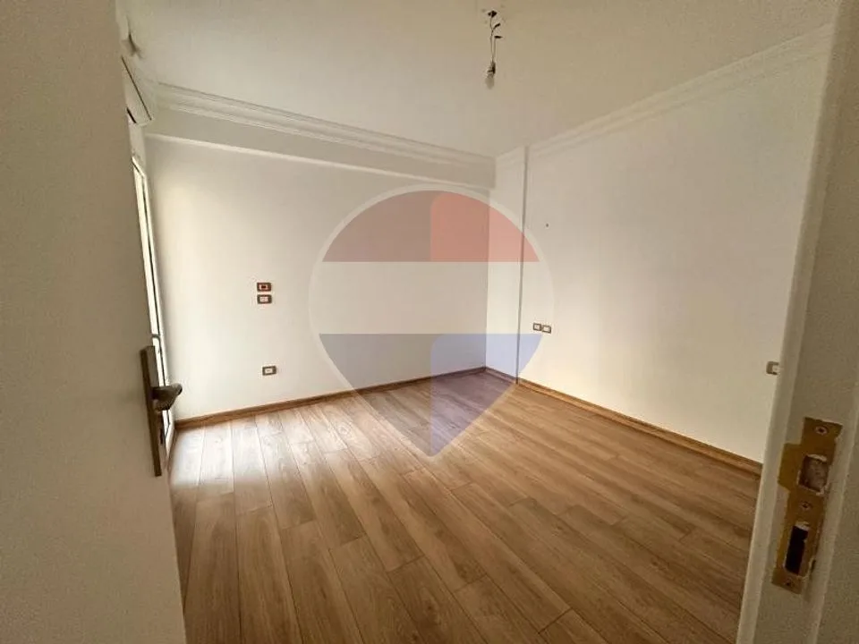 Semi-furnished Apartment with Garden in M.V I-City