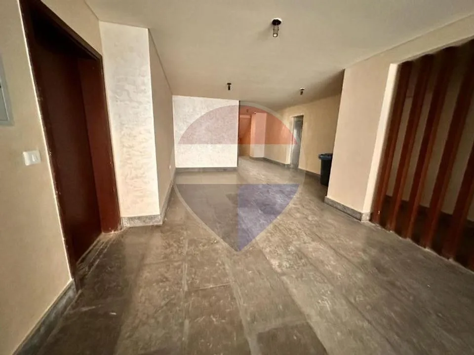 Semi-furnished Apartment with Garden in M.V I-City
