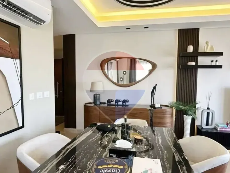 شقة فاخرة مفروشة للإيجار في أبراج زد