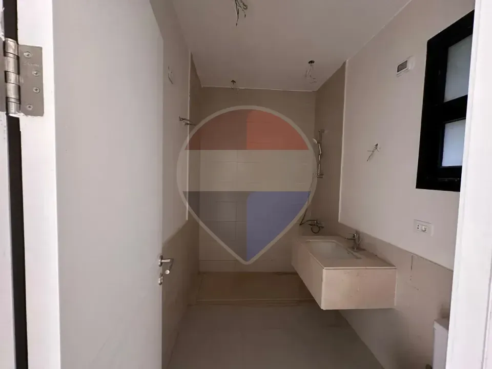 196m Apartment with kitchen and acs in O-West-Best price