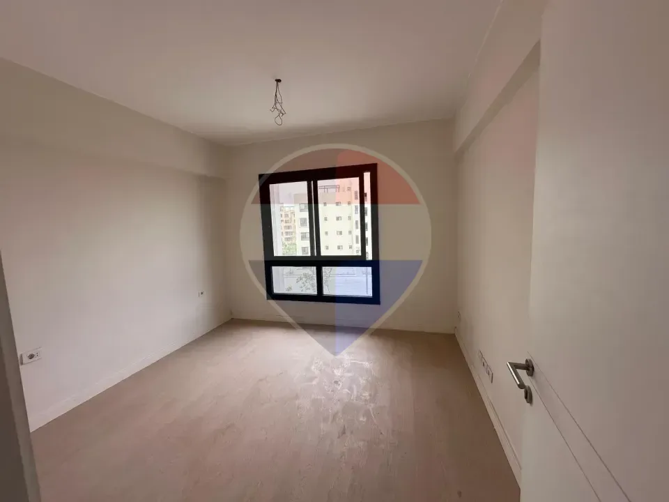196m Apartment with kitchen and acs in O-West-Best price