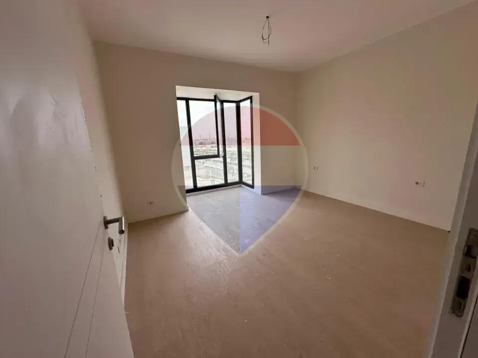 196m Apartment with kitchen and acs in O-West-Best price