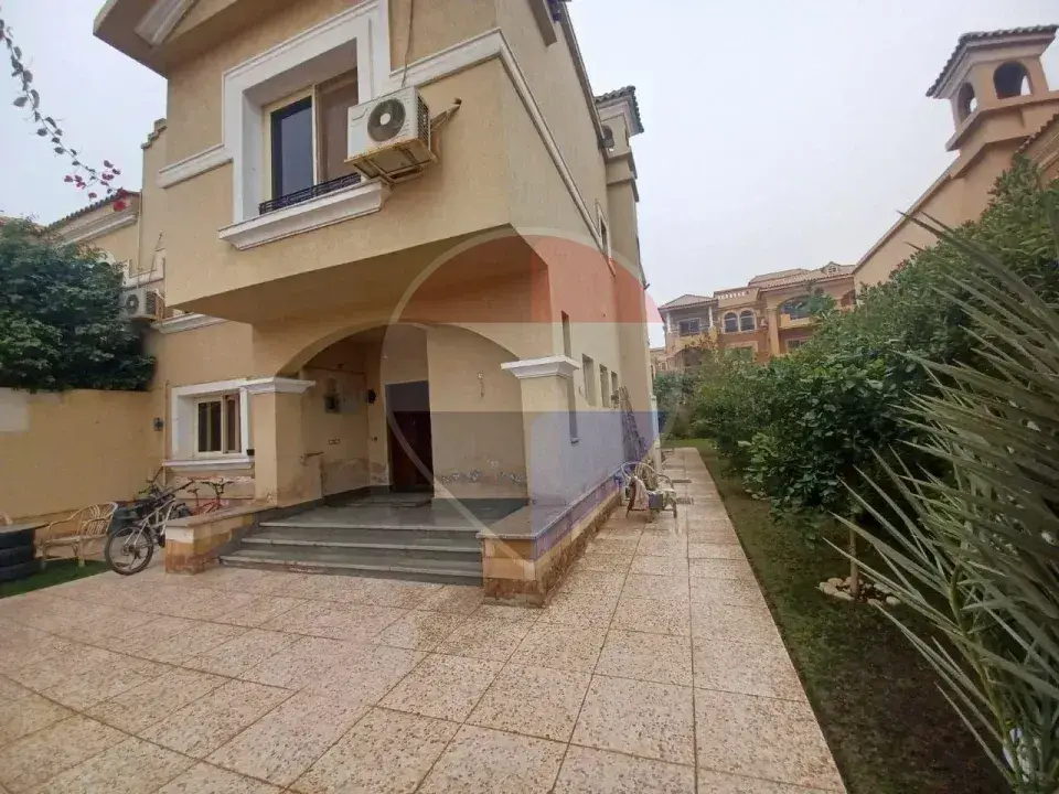 Twin House