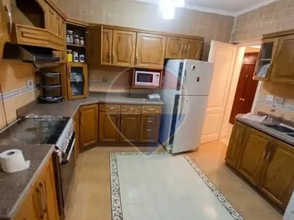 شقة