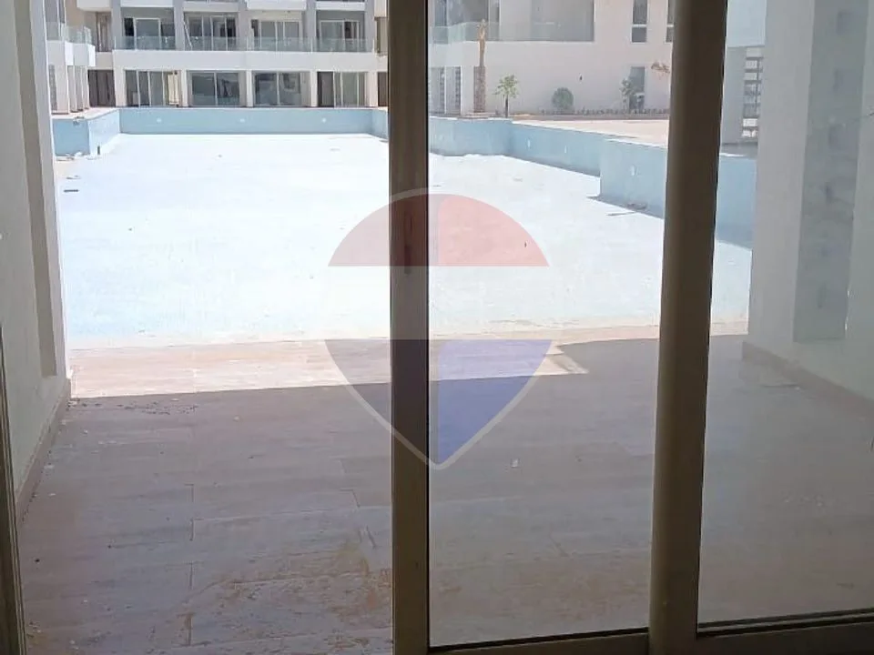 Studio for sale, 55 m² + 17 m² terrace in Maraya 2, El Gouna