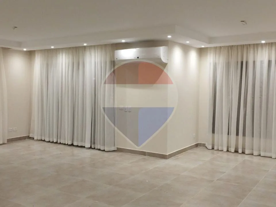 Apartment For RENT In Pyramids Heights