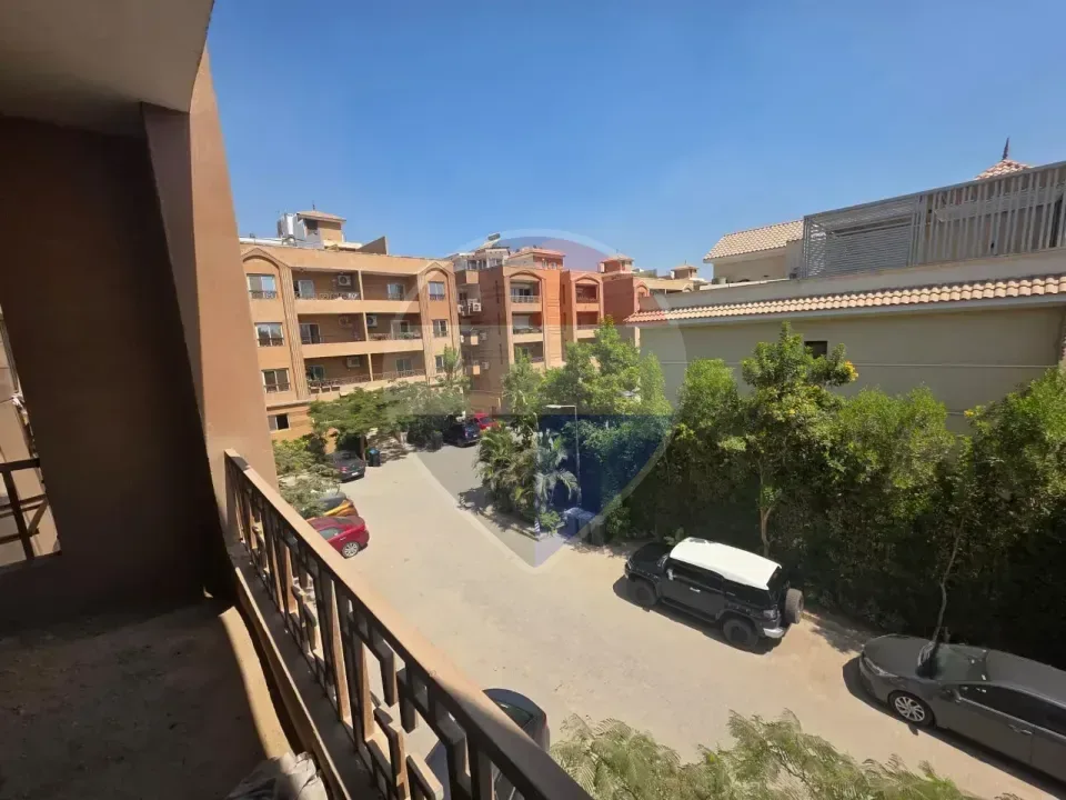 Semi-finished apartment 150m in Gladious Garden
