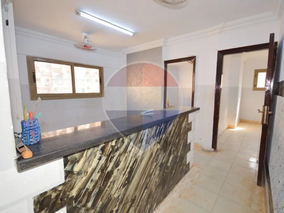 Administrative headquarters for sale 300 m Miami, main Jihan roundabout