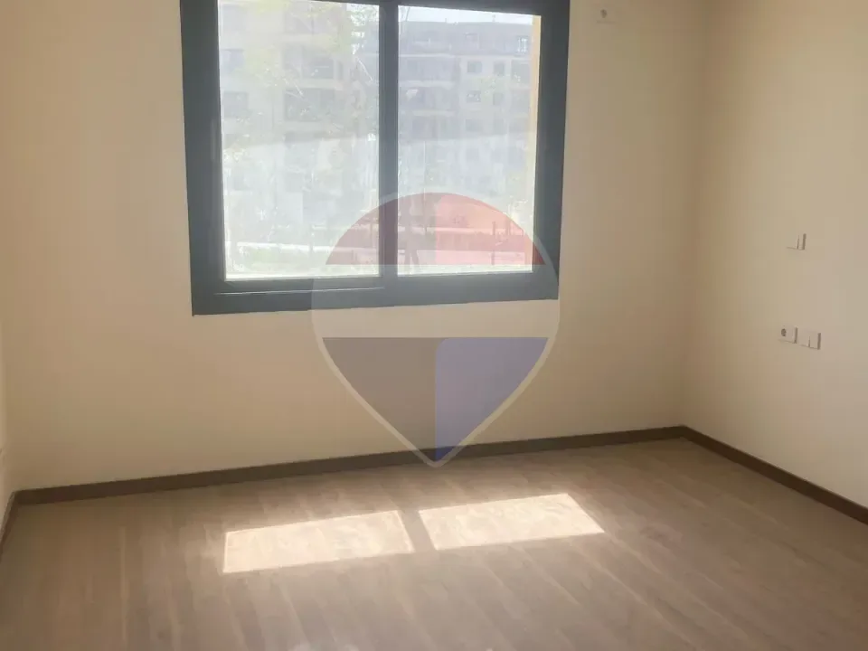 Ground Floor Apartement
