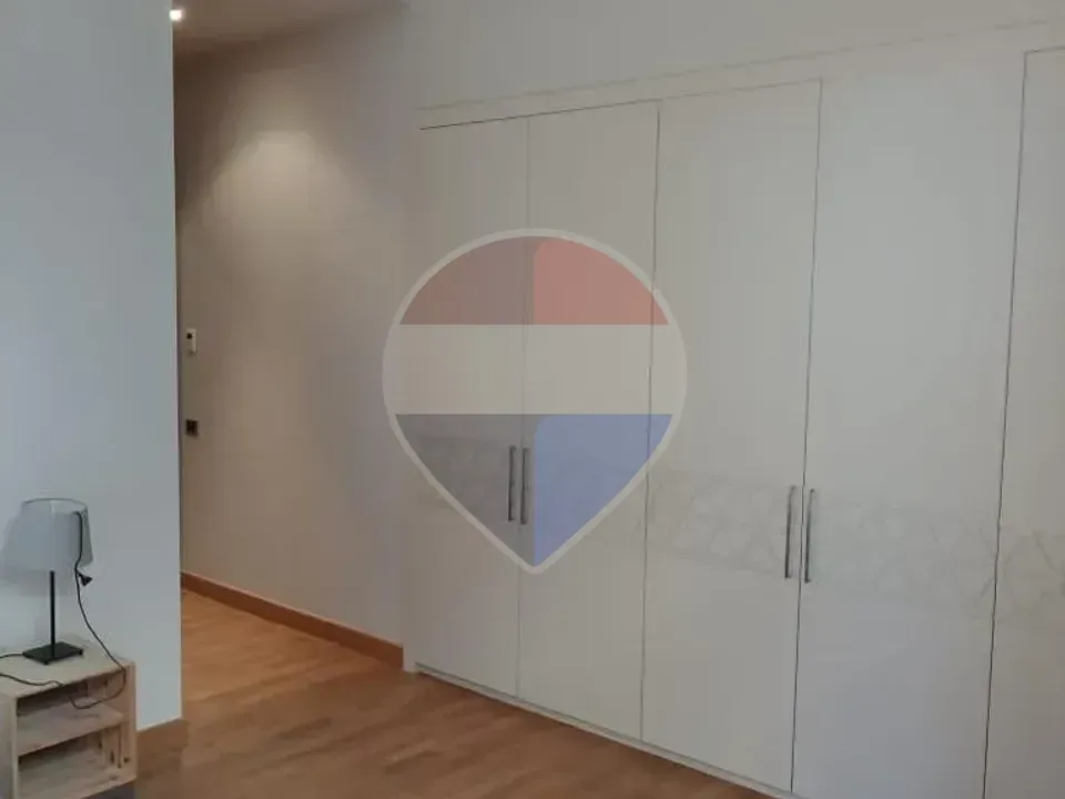 Furnished garden apartment in Forty West Sodic