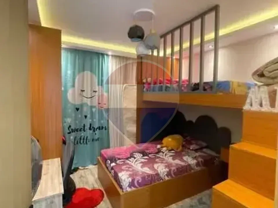 For sophisticated taste: 3-bedroom apartment (2 master) ultra super lux finishing