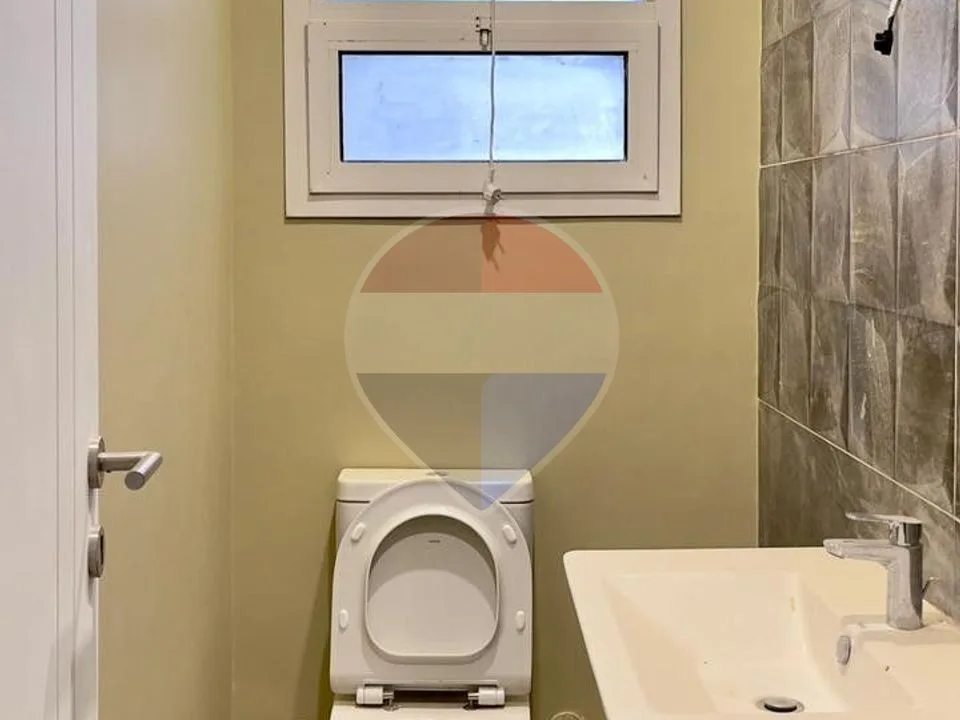 First Use Apartment for rent in October plaza
