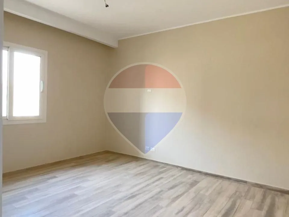 First Use Apartment for rent in October plaza