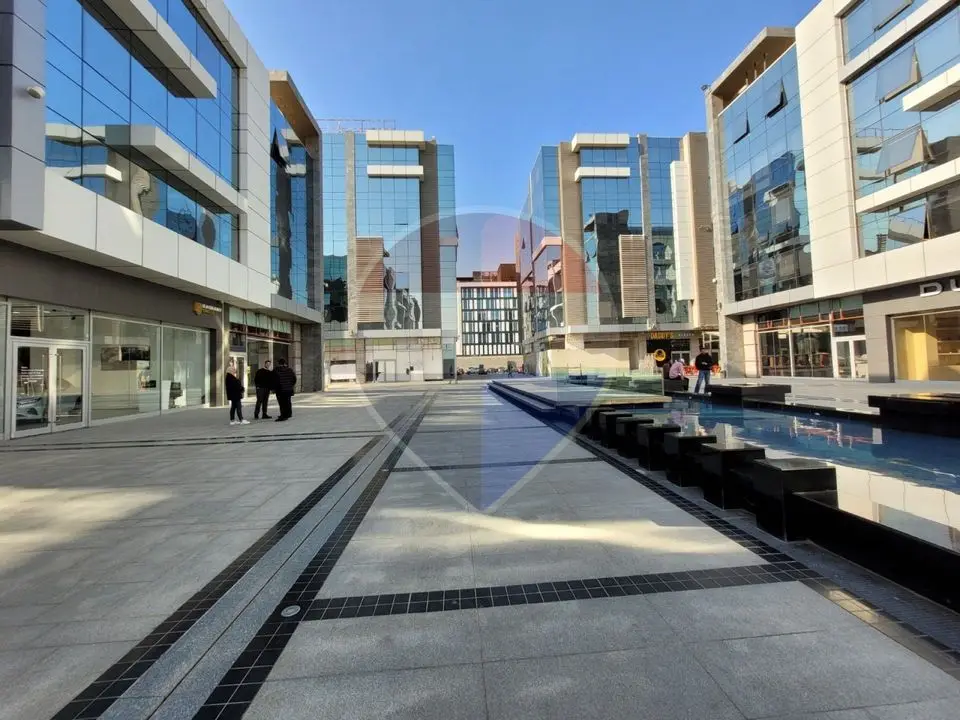Prime Location Clinic in Twin Towers -Sheikh Zayed