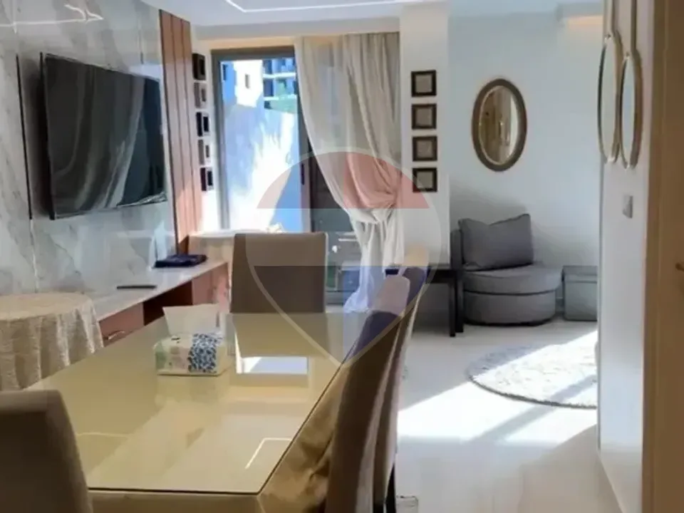 Finished garden apartment in Sun Capital