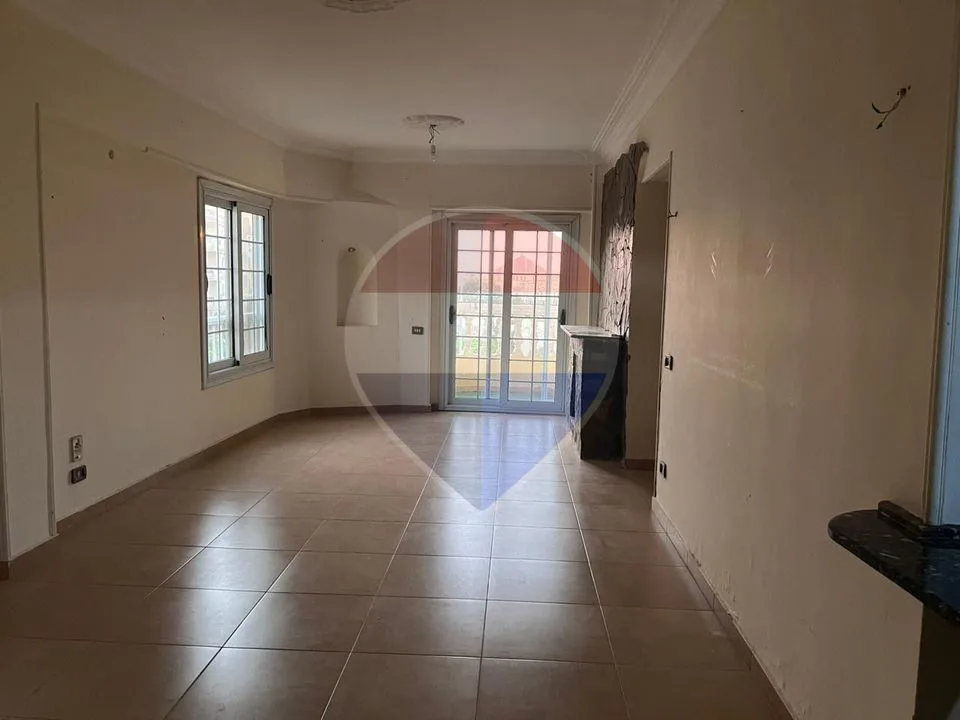 Prime Location Apartment In 7th District