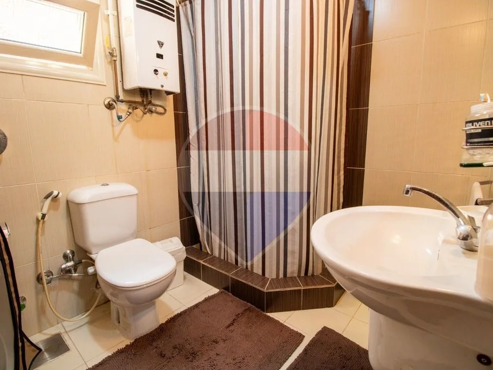 Super lux Apartment with roof terrace & view