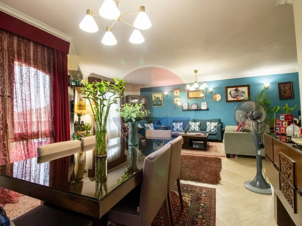 Super lux Apartment with roof terrace & view